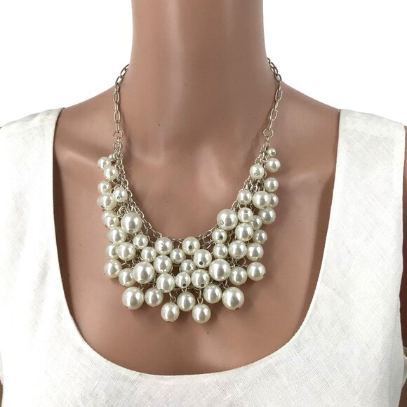 NY Collection Statement Necklace White Faux Pearl Beaded Bib Silver Tone Chain - Picture 1 of 2
